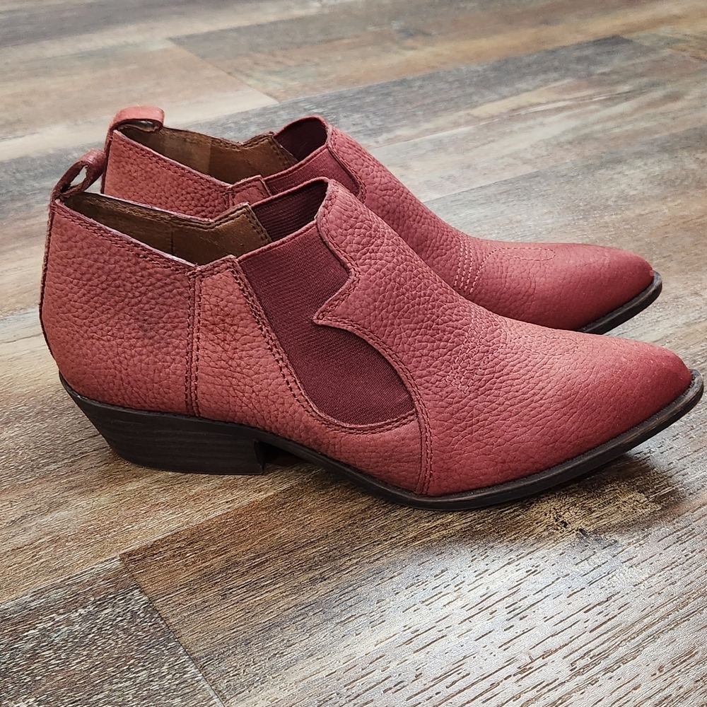 Step Into Style With Lucky Brand Joelle Size 7m